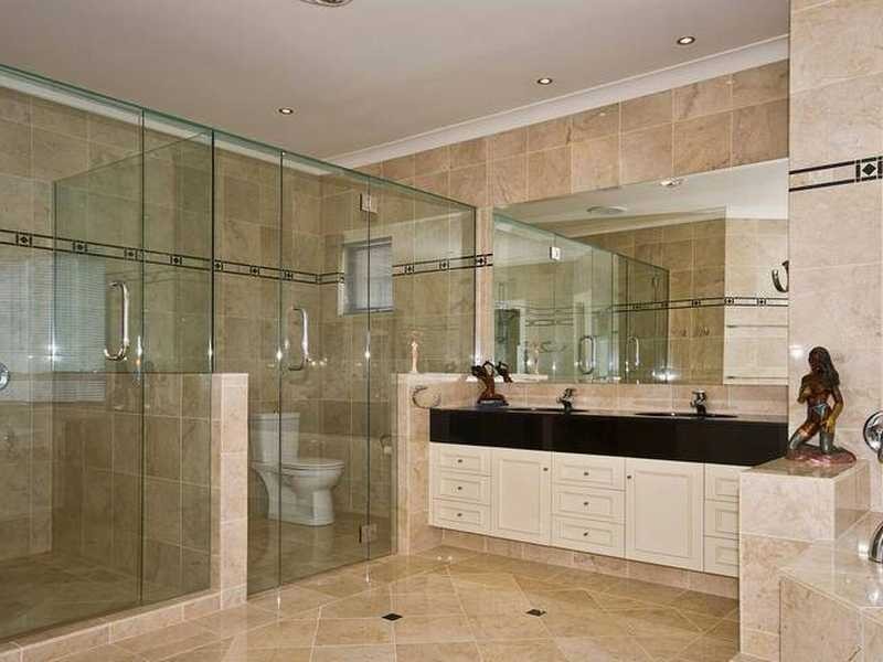 contemporary style bathroom